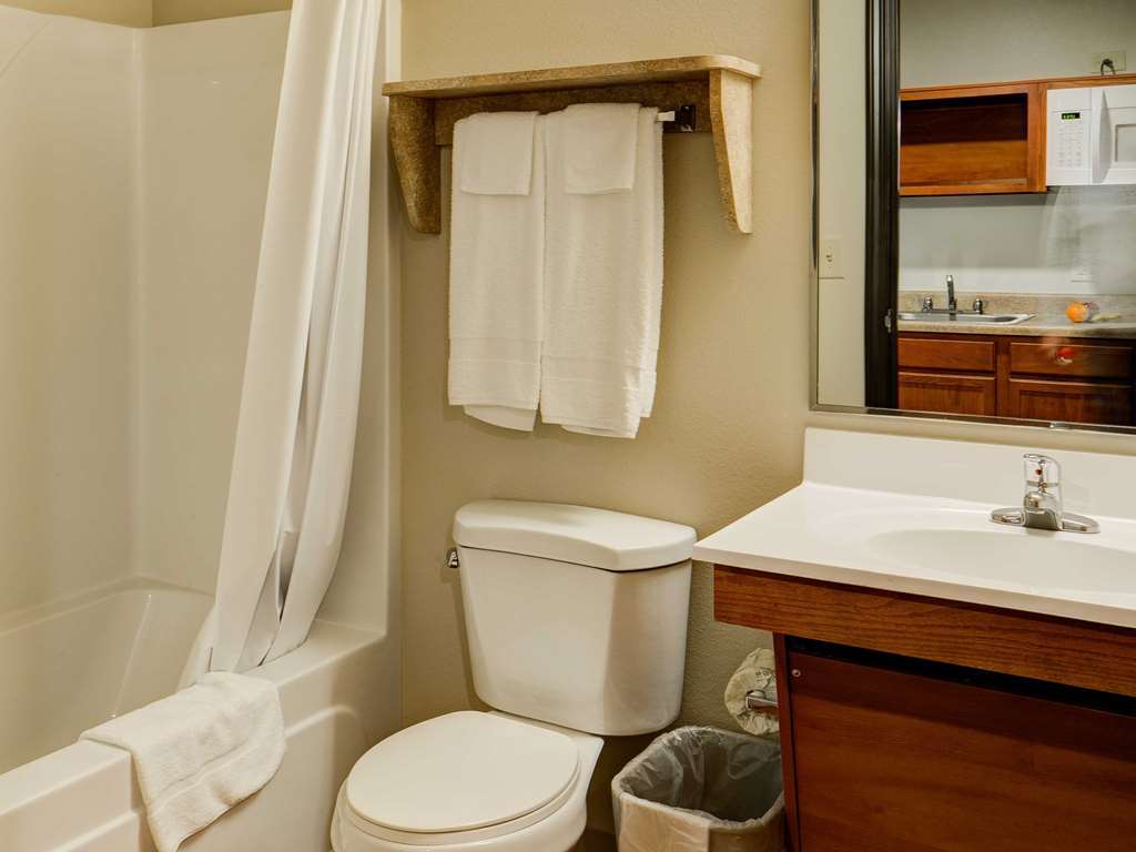 Woodspring Suites Lexington Southeast Habitación foto