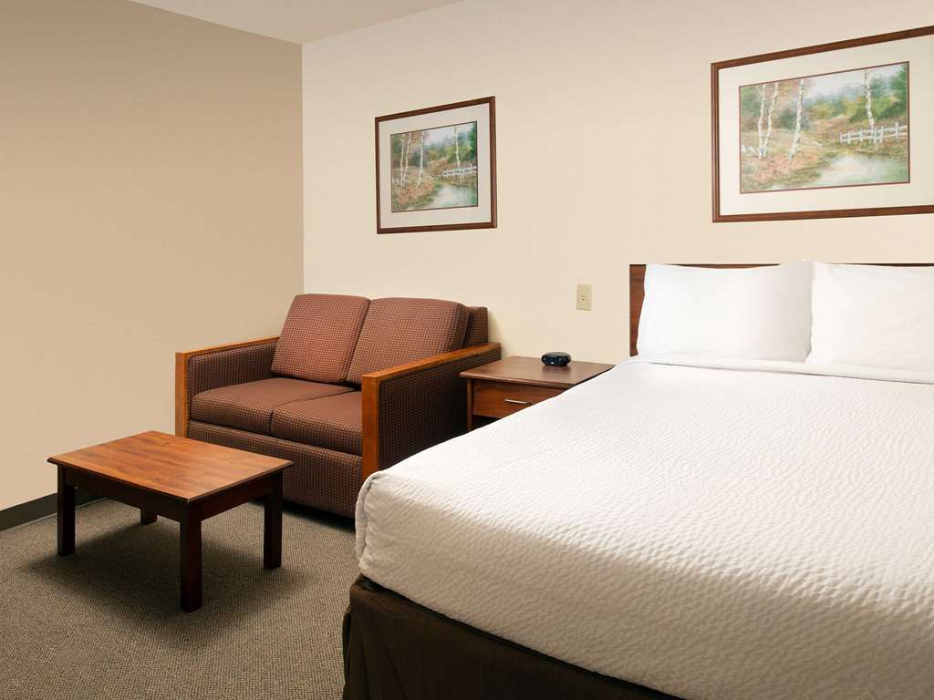 Woodspring Suites Lexington Southeast Habitación foto